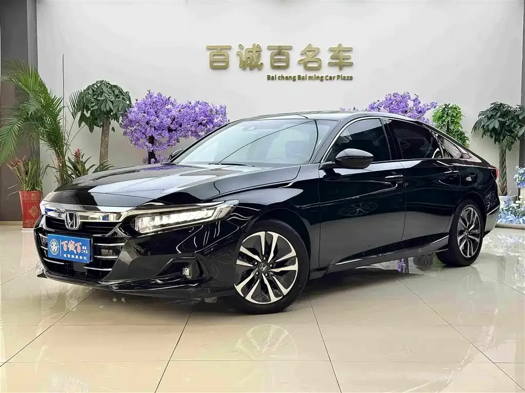 Honda Accord 2022 Sharp Hybrid 2.0L Sharp Leader Edition — Фото автомобиля 2