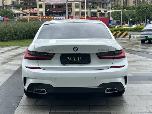 BMW 3 Series — Фото автомобиля 6