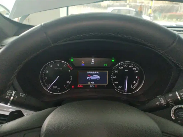 Cadillac XT4 — Фото автомобиля 6