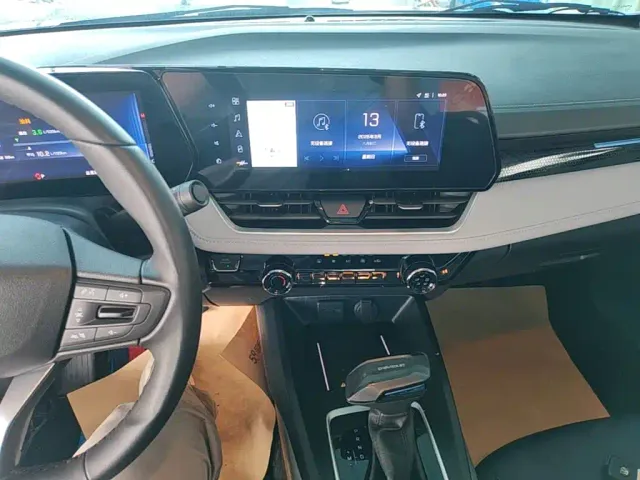 Chevrolet Monza — Фото автомобиля 12