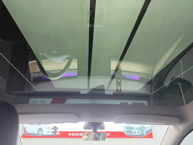 Tesla Model Y — Фото автомобиля 15
