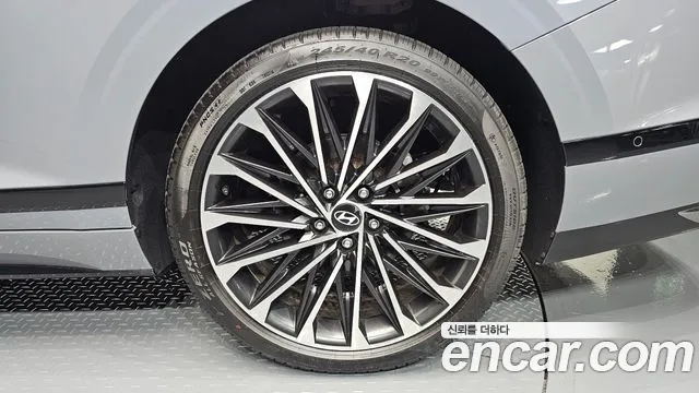 Hyundai Grandeur — Фото автомобиля 20