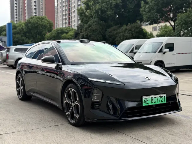 Nio ET5 Touring — Фото автомобиля 3