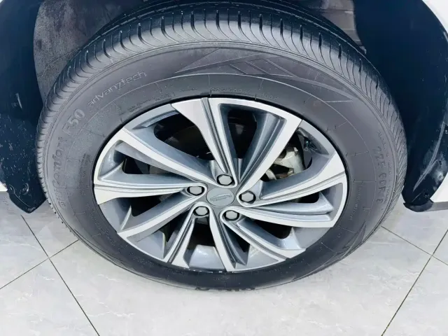 Geely Vision X6 — Фото автомобиля 14
