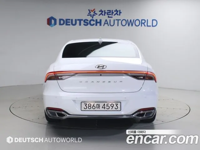 Hyundai Grandeur New — Фото автомобиля 4