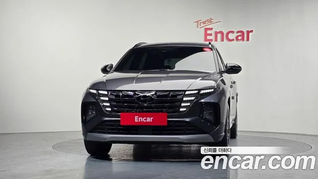 Hyundai Tucson Tucson (NX4) Дизель 2.0 2WD — Фото автомобиля 3