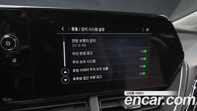 ChevroletGMDaewoo Trax Trax Кроссовер 1.2 Red Line — Фото автомобиля 16