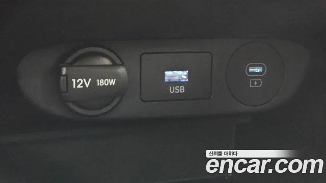 Hyundai AVANTE Новый Avante (CN7) — Фото автомобиля 13