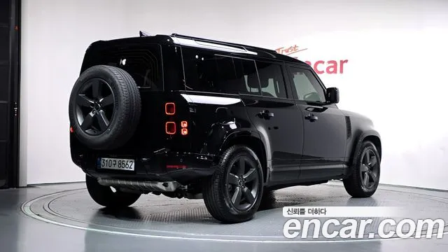 Land Rover Defender L663 — Фото автомобиля 2