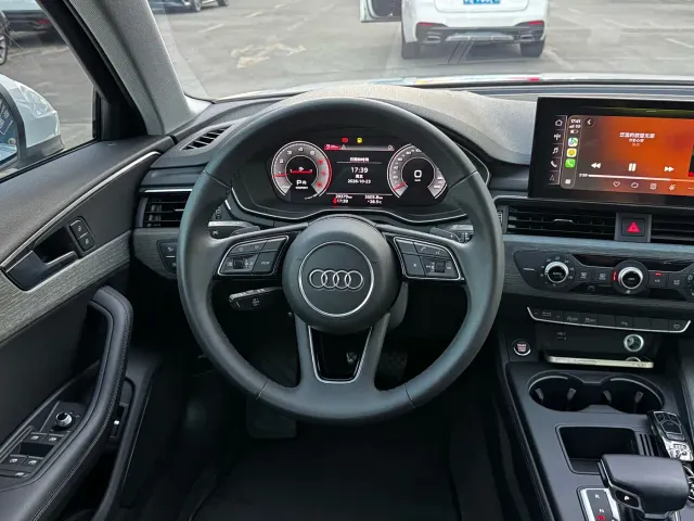 Audi A4L — Фото автомобиля 4