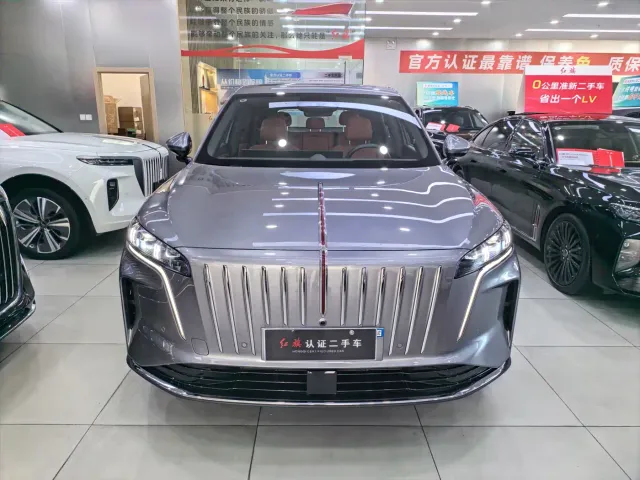 Hongqi HS6 PHEV — Фото автомобиля 2