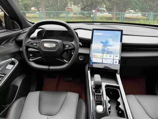 Geely Boyue — Фото автомобиля 22