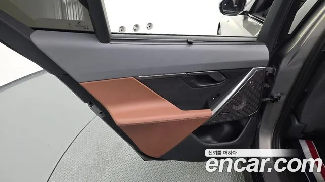BMW 5 Series G60 — Фото автомобиля 14