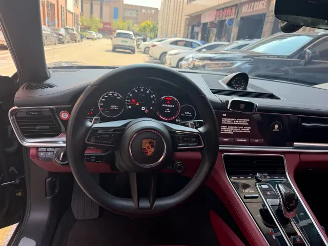 Porsche Panamera — Фото автомобиля 5