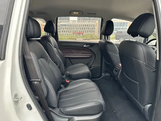 GAC Trumpchi M6 — Фото автомобиля 20