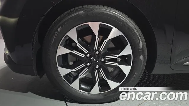 Kia Canival Carnival 4 поколение Бензин 7 мест Signature — Фото автомобиля 5