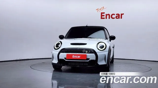 Mini Cooper Convertible — Фото автомобиля 3