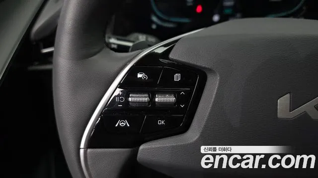 Kia Niro The All New — Фото автомобиля 26