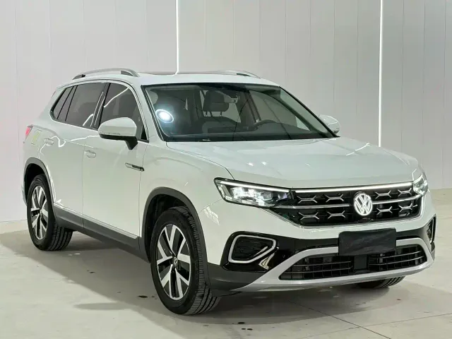 Volkswagen Tayron — Фото автомобиля 2
