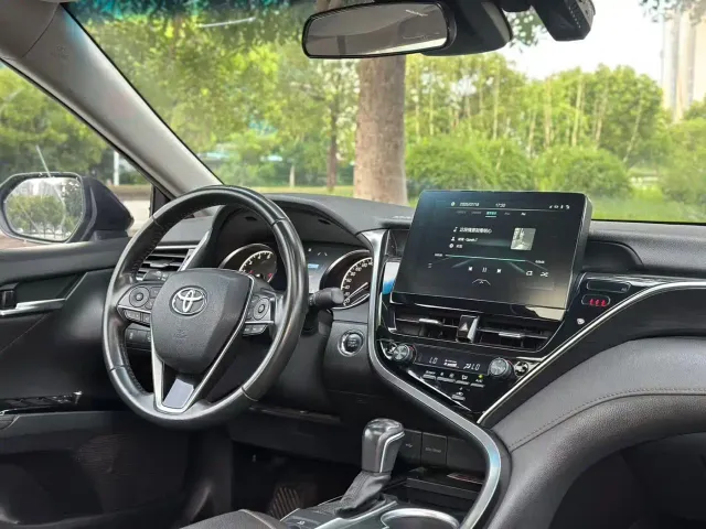 Toyota Camry — Фото автомобиля 13