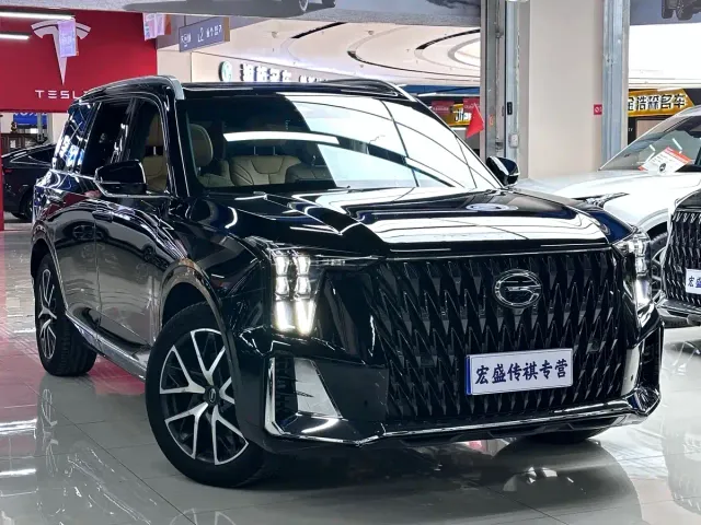 GAC Trumpchi GS8 — Фото автомобиля 5
