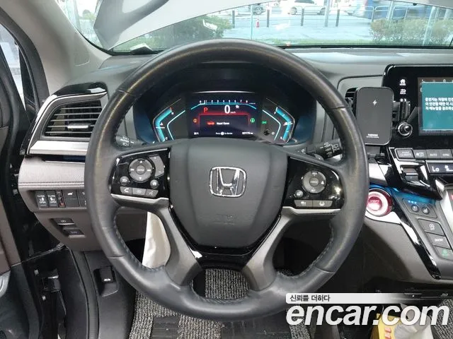 Honda Odyssey — Фото автомобиля 8
