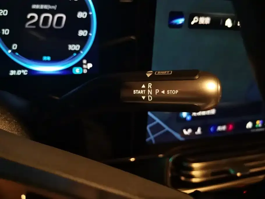 Mercedes-Benz Mercedes-Benz CLA New Energy 2025 300L Fashion — Фото автомобиля 16