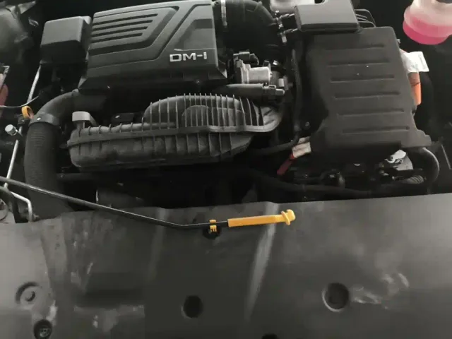 BYD Qin PLUS — Фото автомобиля 10