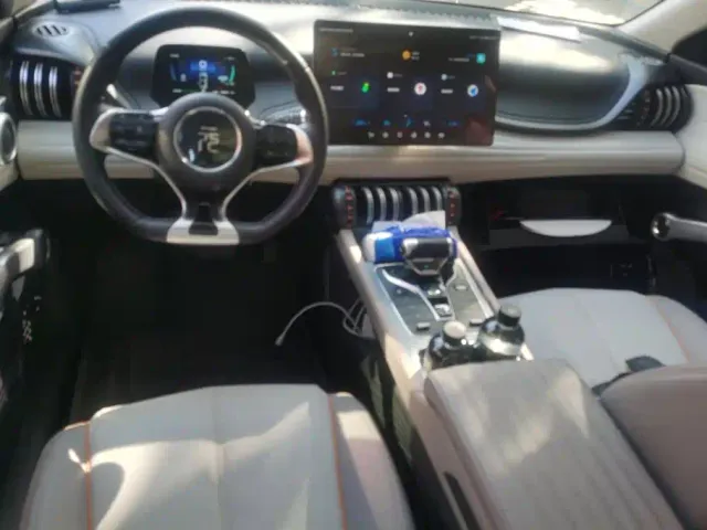 BYD Yuan PLUS — Фото автомобиля 12