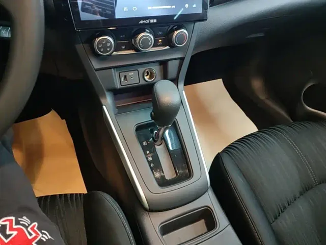 Nissan Sylphy — Фото автомобиля 13