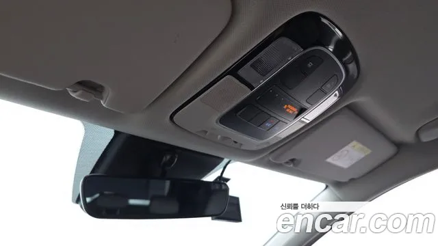 Hyundai Tucson Tucson (NX4) Дизель 2.0 2WD — Фото автомобиля 18