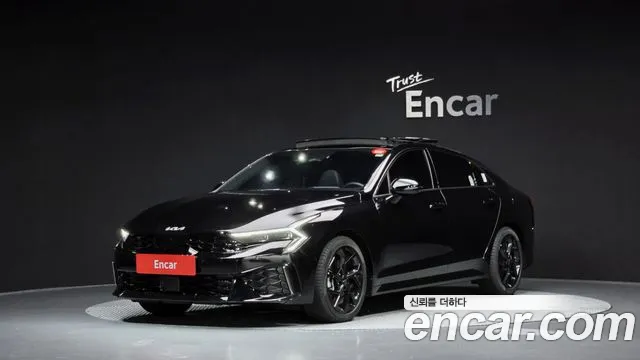 Фотография автомобиля — Kia K5 Generation 3