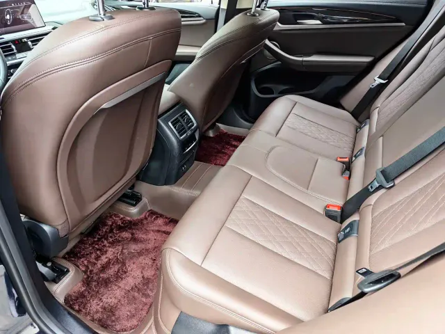 BMW X3 — Фото автомобиля 11