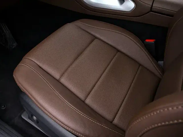 Mercedes-Benz GLE-Class — Фото автомобиля 16