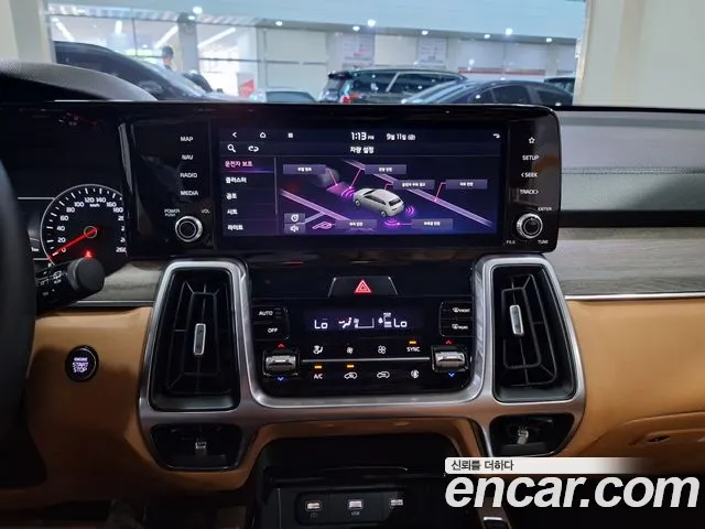 Kia Sorento Sorento 4-е поколение Бензин 2.5T 2WD — Фото автомобиля 6