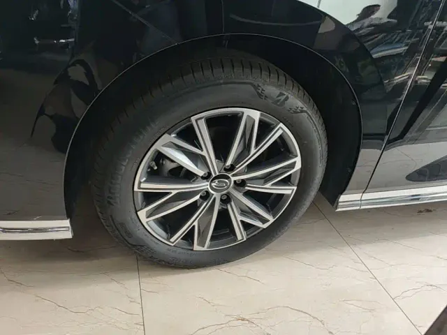 GAC Trumpchi M8 — Фото автомобиля 22