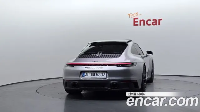 Porsche 911 — Фото автомобиля 4