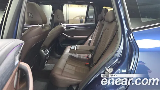 BMW iX3 G08 (2020–2024) — Фото автомобиля 18