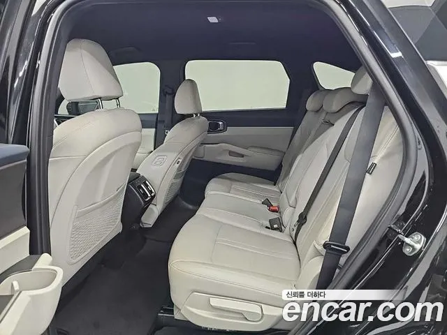Kia Sorento — Фото автомобиля 12