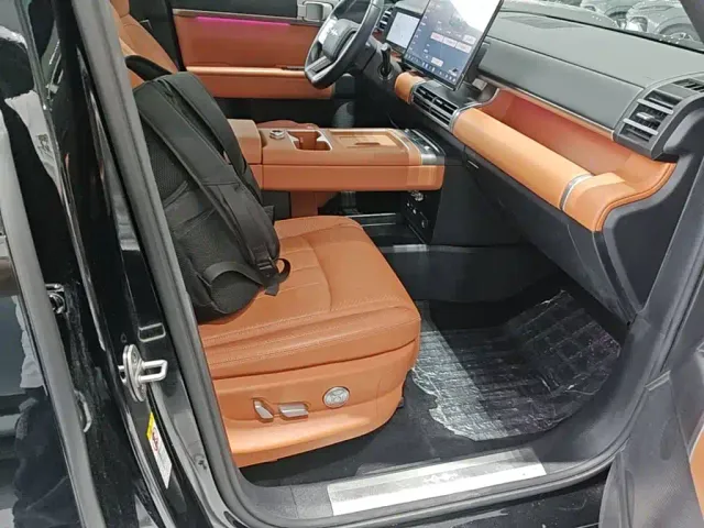 BYD FangChengBao Titanium 7 — Фото автомобиля 24