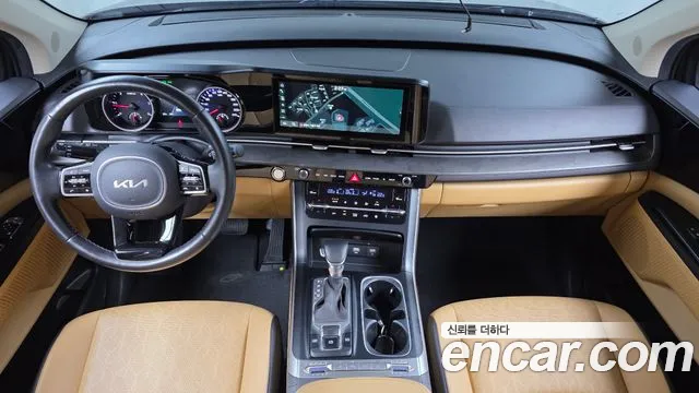 Kia Carnival Generation 4 — Фото автомобиля 7