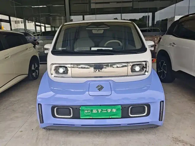 Baojun KiWi EV — Фото автомобиля 2