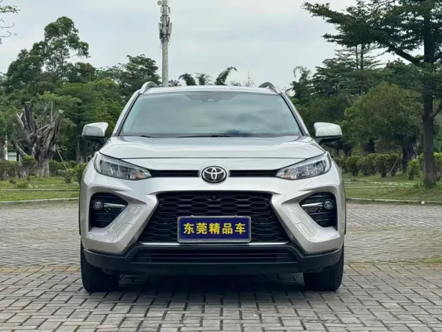 Toyota Wildlander — Фото автомобиля 2