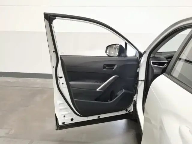 Toyota Frontlander — Фото автомобиля 8