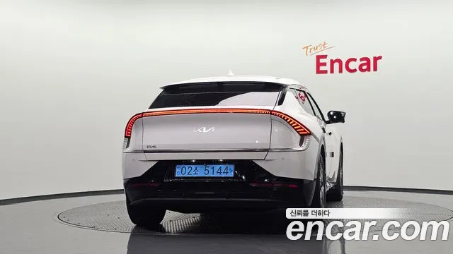 Kia EV6 Long Range — Фото автомобиля 3