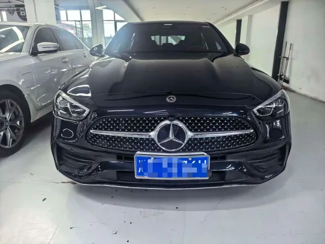 Mercedes-Benz C-Class — Фото автомобиля 2