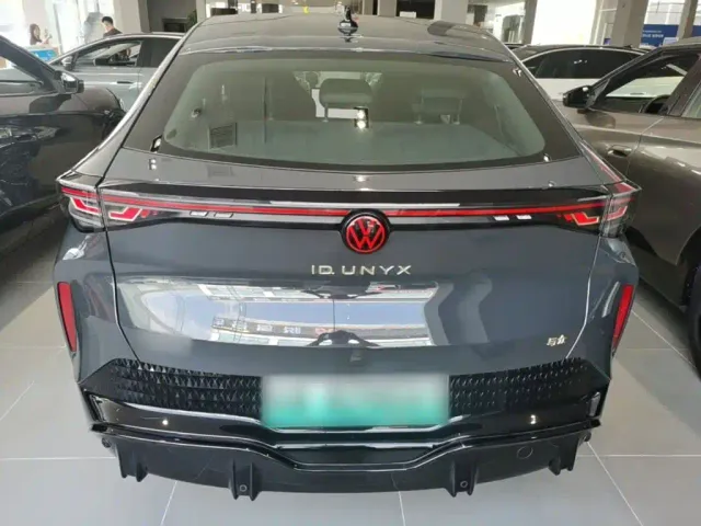 Volkswagen ID. Unyx 06 — Фото автомобиля 5