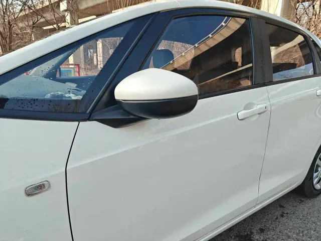 Honda Fit — Фото автомобиля 9