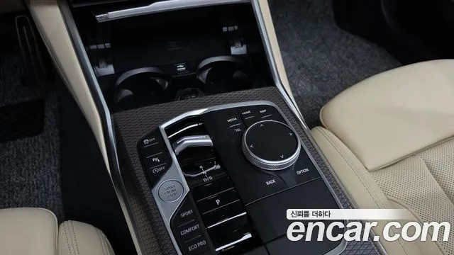 BMW 3-Series 3 серия (G20) 320i M Sport — Фото автомобиля 7