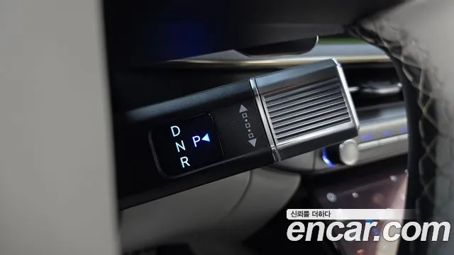 Hyundai Grandeur GN7 — Фото автомобиля 12